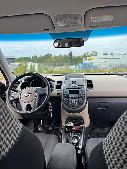 Kia Soul 3 of 7