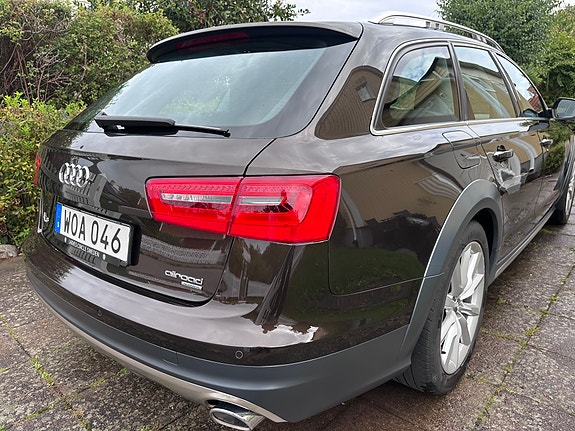 Audi A6 allroad 9 of 14