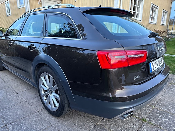 Audi A6 allroad 5 of 14