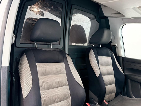 Volkswagen Caddy 8 of 16