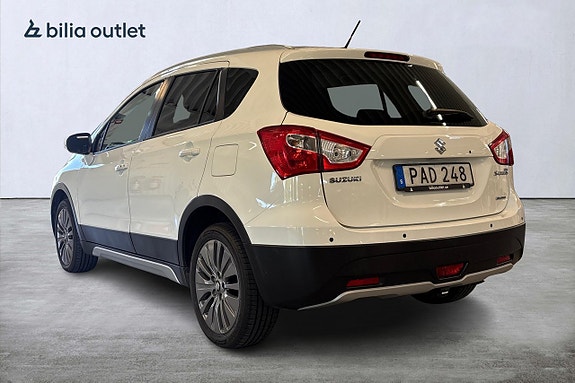 Suzuki SX4 S-Cross 8 of 25