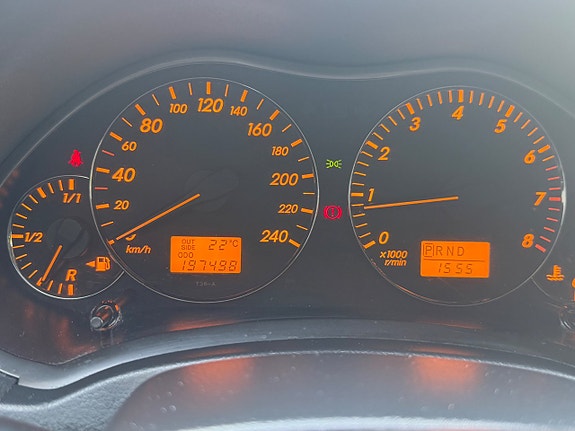 Toyota Avensis 6 of 9
