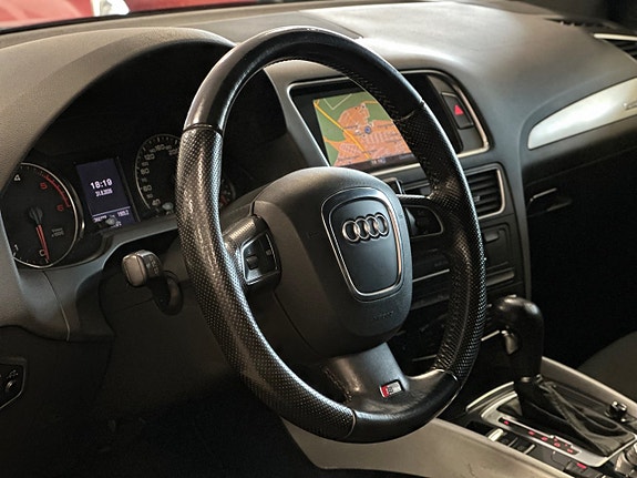 Audi Q5 11 of 26