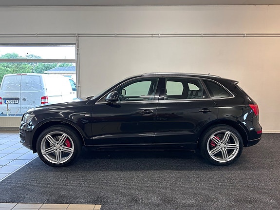 Audi Q5 9 of 26