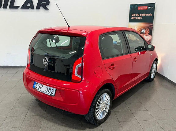 Volkswagen UP! 15 of 17