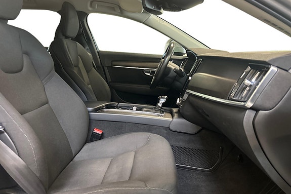 Volvo V90 Cross Country 15 of 26