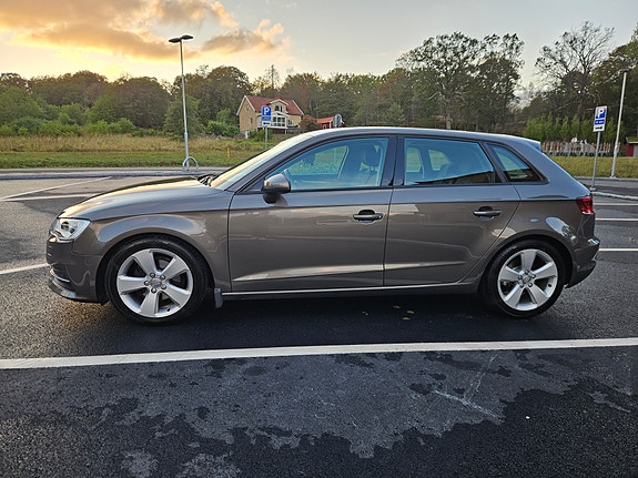Audi A3 2 of 12