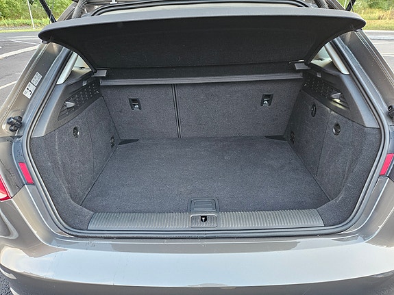 Audi A3 9 of 12
