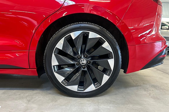 Skoda Enyaq 11 of 28