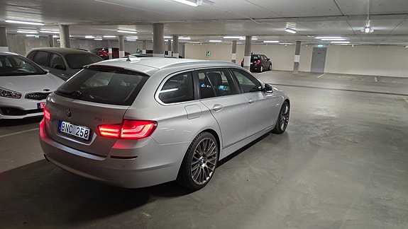 BMW 520d 4 of 7