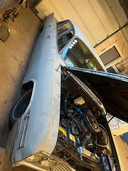 Buick Electra 225 2 of 6