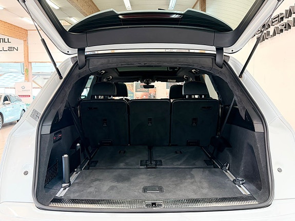 Audi Q7 25 of 29