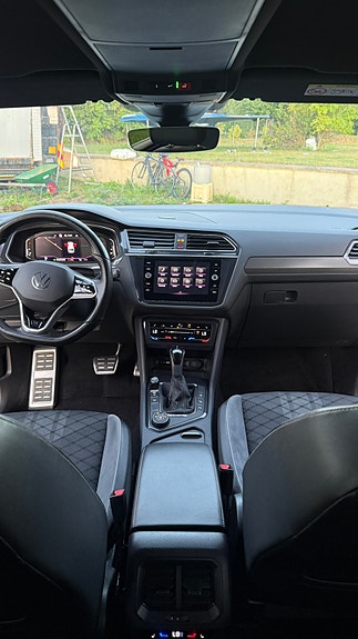 Volkswagen Tiguan Allspace 3 of 23