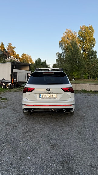 Volkswagen Tiguan Allspace 21 of 23