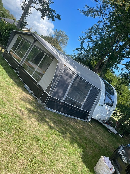 Adria Adora 573PT 8 of 8