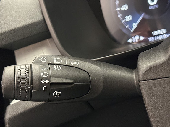 Volvo XC40 28 of 30