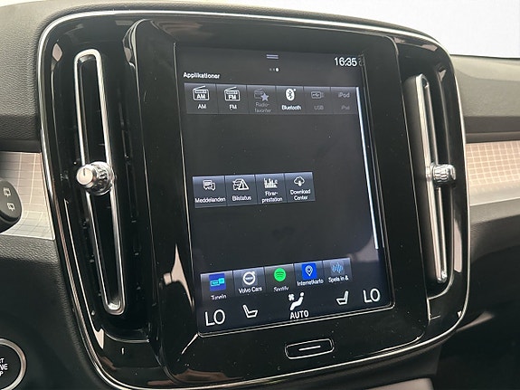 Volvo XC40 21 of 30