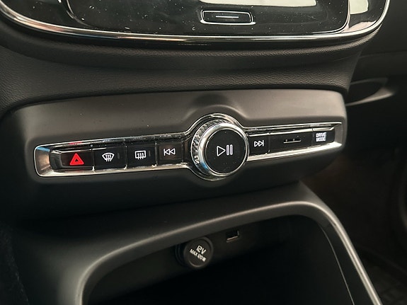 Volvo XC40 26 of 30