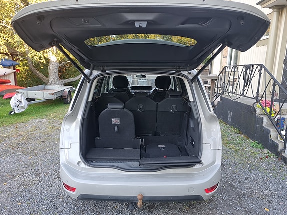Citroen Grand C4 Picasso 4 of 8