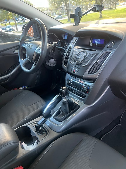 Ford Focus 5 of 6