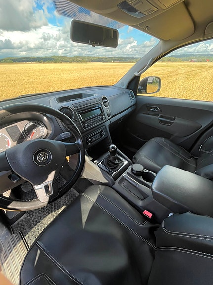 Volkswagen Amarok 6 of 11