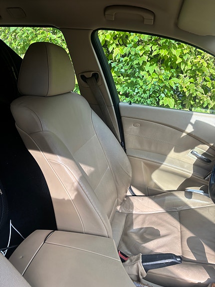 BMW 530i 5 of 8