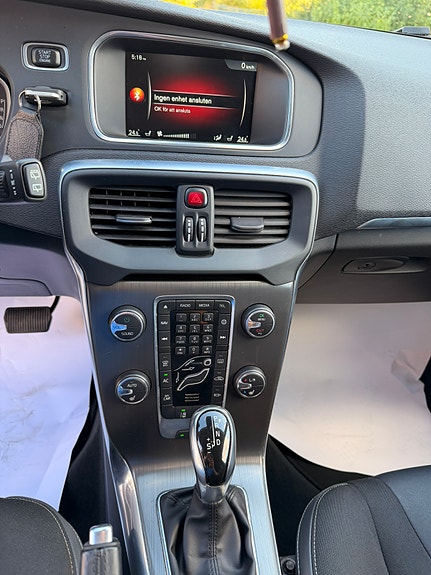 Volvo V40 20 of 22