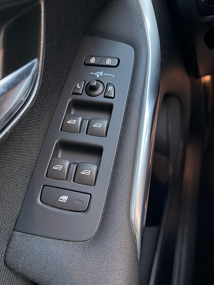 Volvo V40 15 of 22