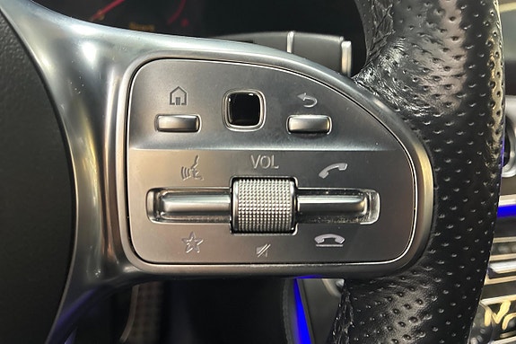 Mercedes-Benz E200 24 of 30