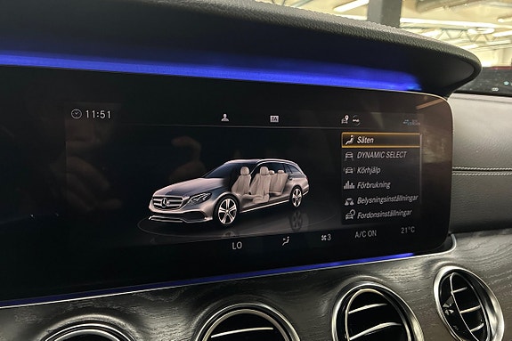 Mercedes-Benz E200 22 of 30
