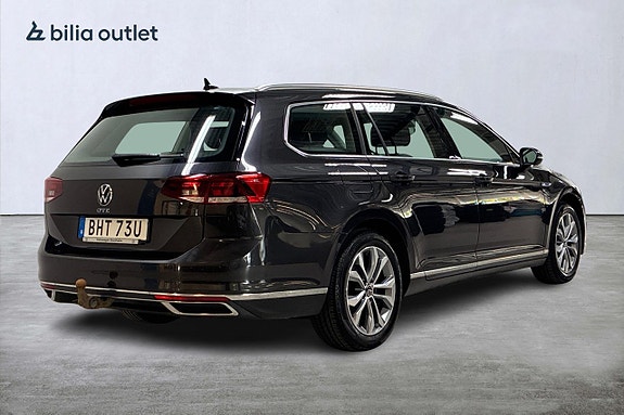 Volkswagen Passat 6 of 25