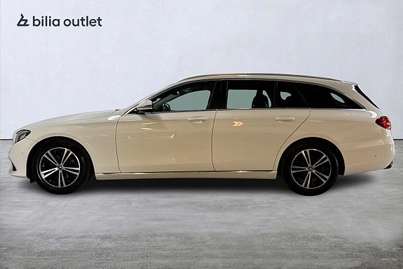 Mercedes-Benz E200 9 of 28