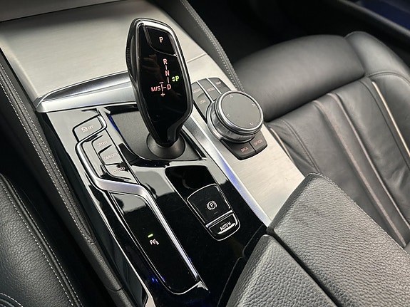 BMW 520 30 of 30