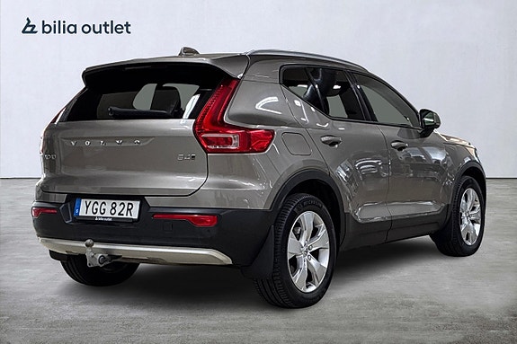 Volvo XC40 6 of 30