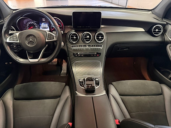 Mercedes-Benz GLC250 d 17 of 27