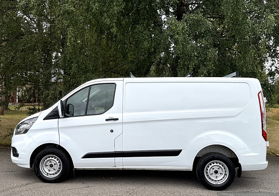 Ford Transit Custom 17 of 18
