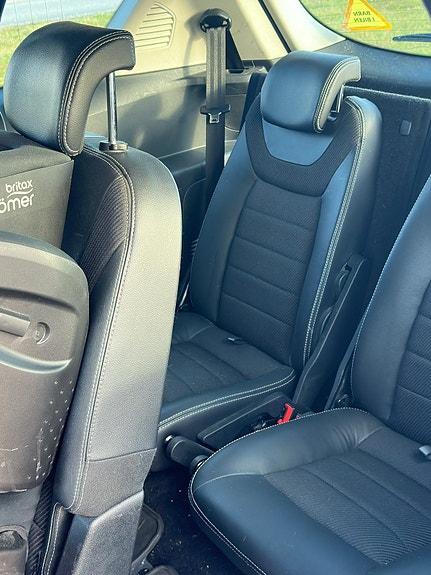 Ford S-MAX 11 of 11