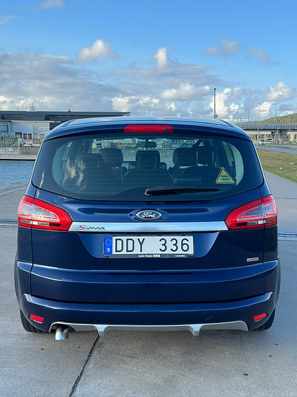 Ford S-MAX 6 of 11