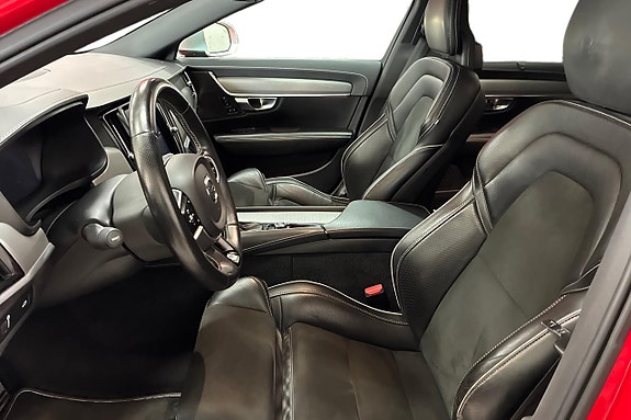Volvo V90 13 of 30