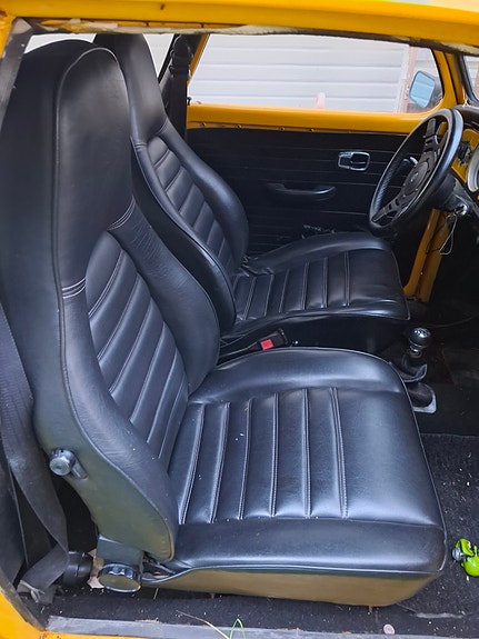 Volkswagen 1500 3 of 8