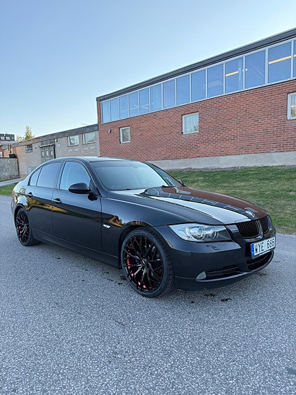 BMW 325i 3 of 20