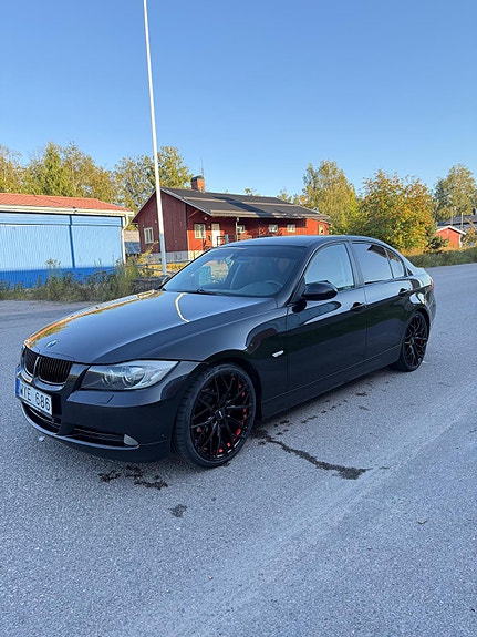 BMW 325i 15 of 20