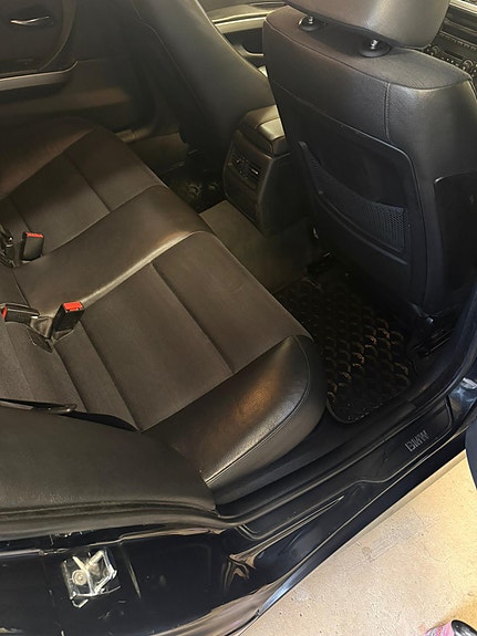 BMW 325i 8 of 20