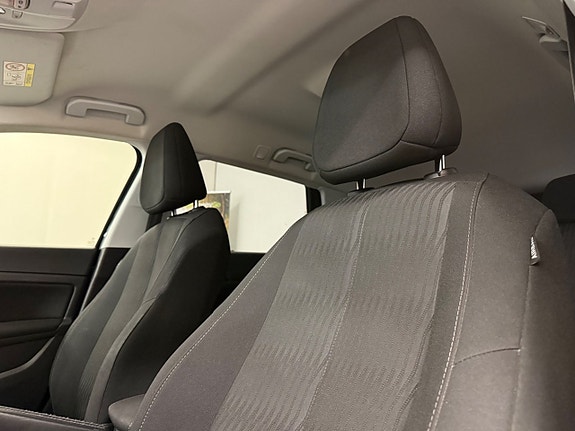 Peugeot 308 SW 10 of 28
