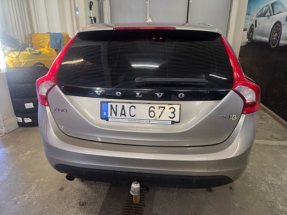 Volvo V60 9 of 17