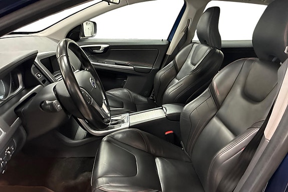 Volvo XC60 13 of 26
