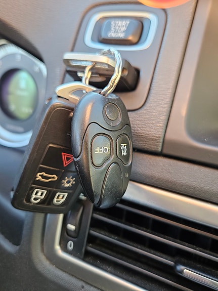 Volvo V70 7 of 7