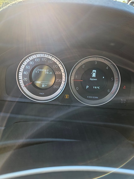 Volvo V70 6 of 7