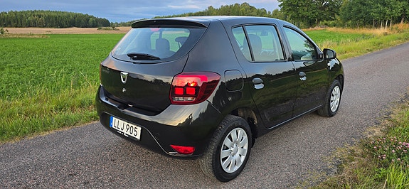 Dacia Sandero 6 of 17