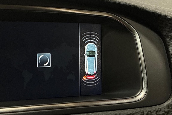 Volvo V40 Cross Country 18 of 22